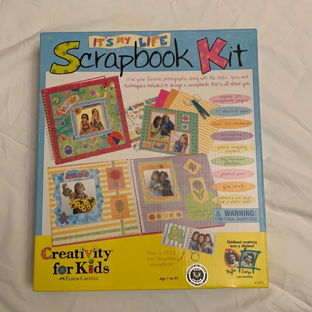 Scrapbook Kit, new in box